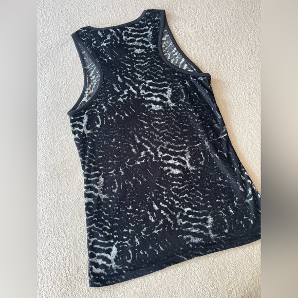 NWT SuperTrash Twipp Feather Print Burnout Tank S - Picture 4 of 13